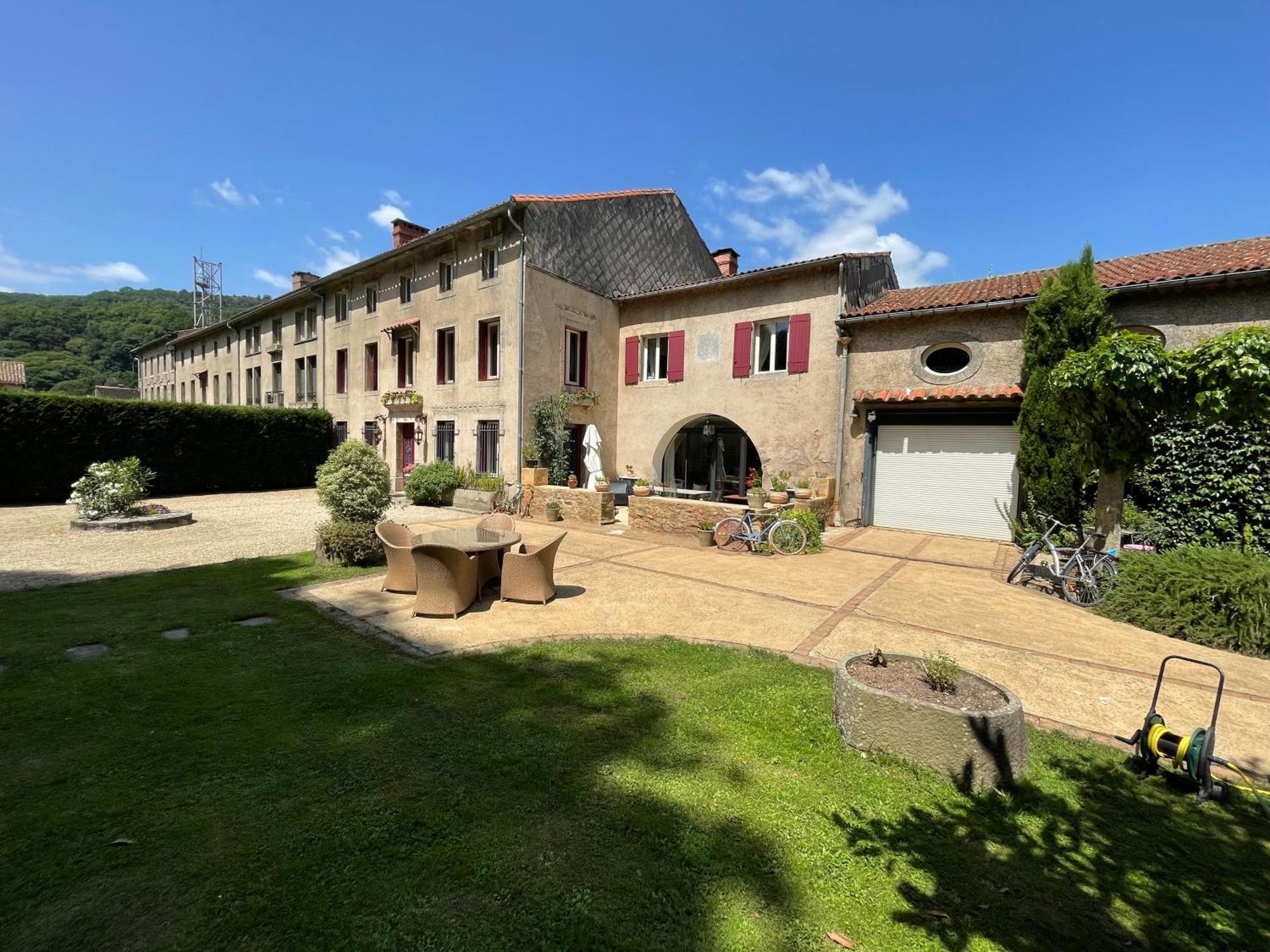 Residence Le Petit Paradis Labastide-Rouairoux Kültér fotó